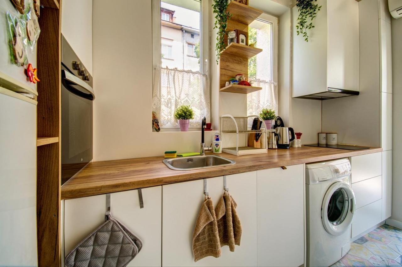 Apartment 65 - Airy Aprt At Top Center Sofia Buitenkant foto