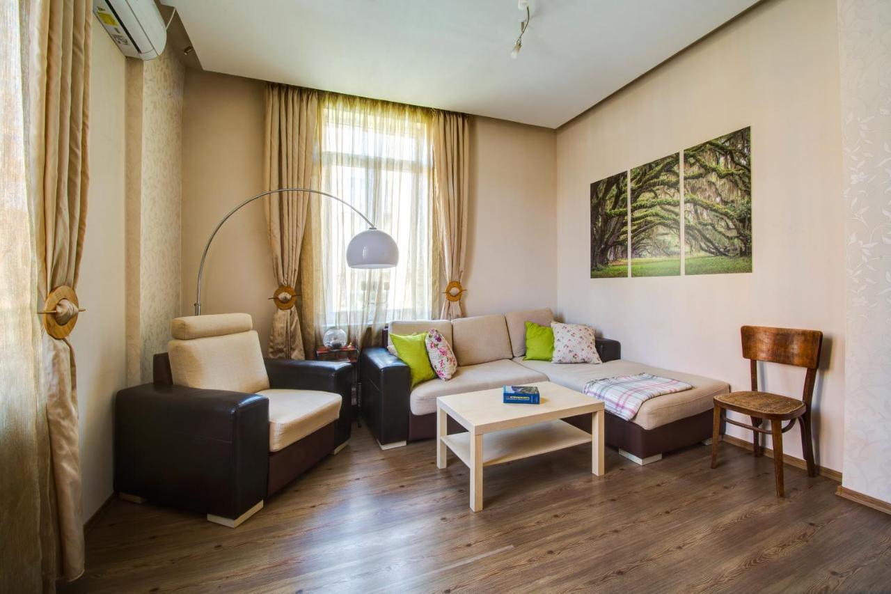Apartment 65 - Airy Aprt At Top Center Sofia Buitenkant foto